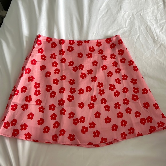 Amazon Skirt - Picture 1 of 2